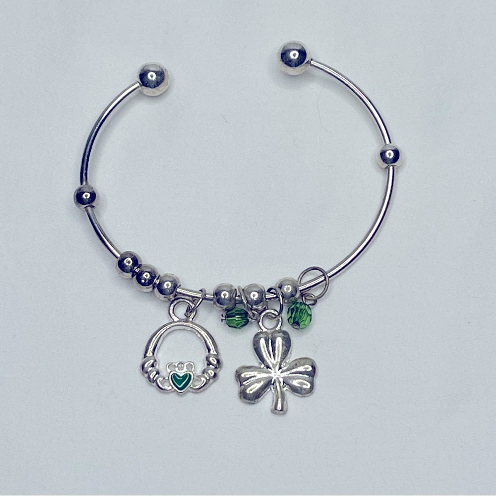Irish Shamrock & Celtic Silver Tone Bangle Bracelet
